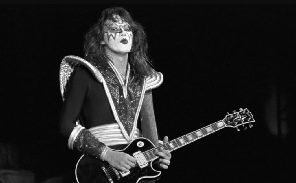 Último adiós a Ace Frehley, guitarrista original de&nbsp;KISS